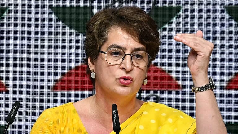 Prime Minister should raise the issue of Indian sailors' deaths with Trump: Priyanka Gandhi