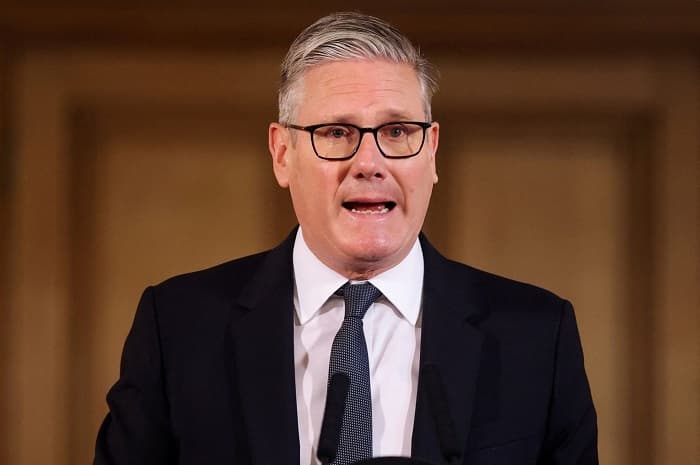 Pressure Mounts on UK PM Keir Starmer Amid Calls for Leadership Change