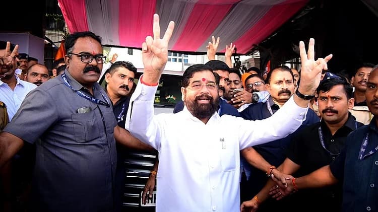 'Operation Tiger Complete': Shinde welcomes 6 Shiv Sena (UBT) MPs to Shiv Sena.