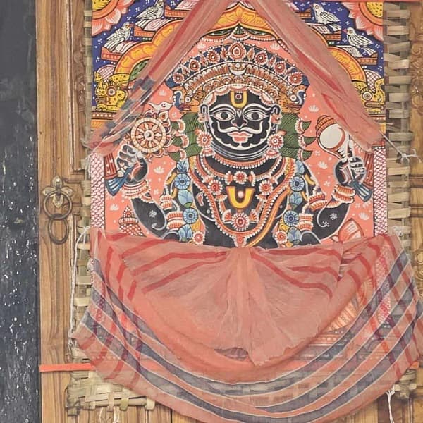 If you are worshipped in a temple, give me a piece of cloth.