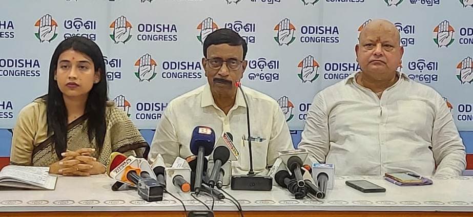 Imposition of Article 307 for black flag display totally undemocratic and unconstitutional: Congress