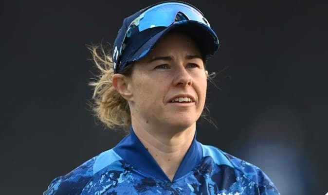 England's Tommy Beaumont announced his retirement from international cricket