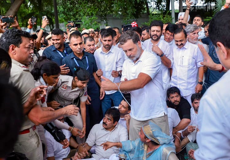 NEET Paper Leak : Congress stages protest outside Prime Minister's residence over the issue; demands Dharmendra Pradhan's resignation.