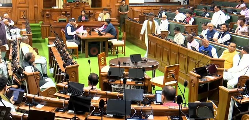 Bihar Assembly: Heated exchanges over student agitation on final day of monsoon session