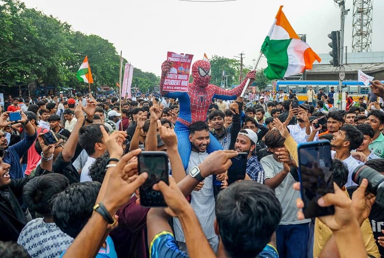 Three more arrested over NEET protest violence in Kolkata, so far 14 held