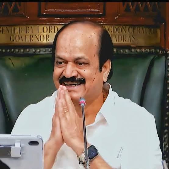 TN Speaker summons Palaniswami, four ex-AIADMK MLAs in defection case hearing