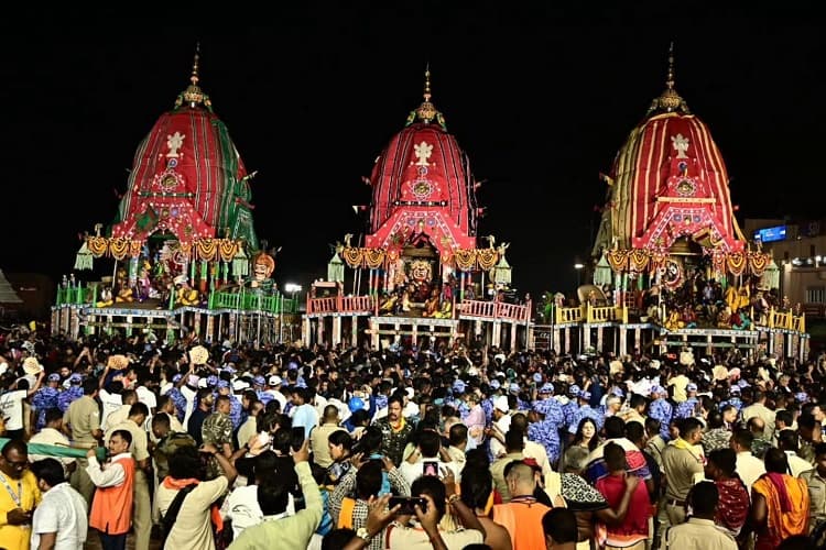 Niladrinath to visit Nilakandar today