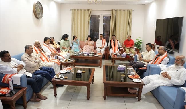 Dharmendra Pradhan holds development review meet with Odisha CM, senior BJP leaders