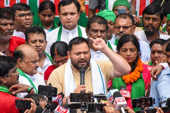 Tejashwi Yadav predicts surprising results in Bankipur bypolls
