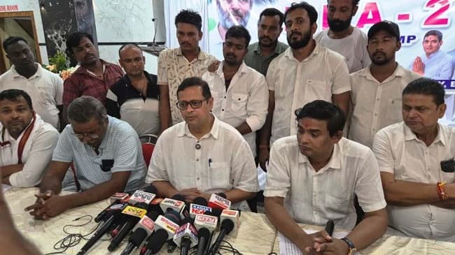 Bhadrak District Congress demands action against two engineers for flood situation in Bhadrak region