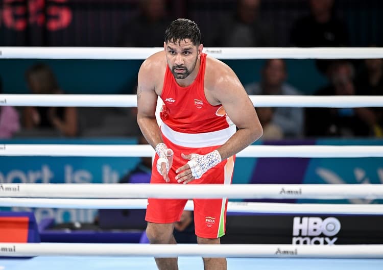 Indian boxers shine in Glasgow: Ankush and Sachin win gold, Lovlina takes silver.