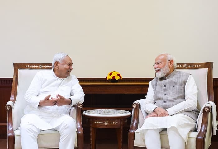 JD(U) President Nitish Kumar met Prime Minister Modi.