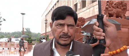Wrong to label entire community: BJP, RJD slam Maulana Rashidi for 'Kanwariyas terrorists' remark