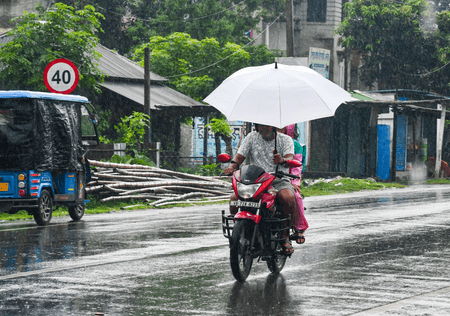 Depression over Bay of Bengal to trigger heavy rain in south Bengal from Tuesday