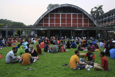Bangladesh’s educated youth face rising unemployment, shrinking career prospects: Report