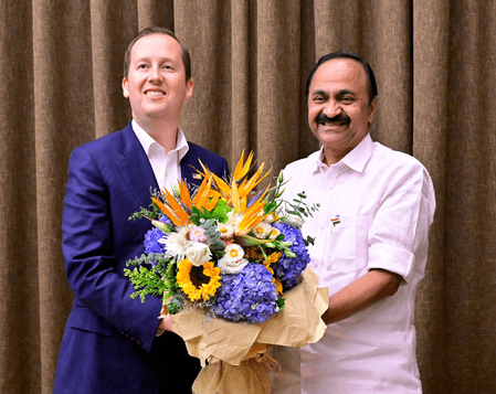 Kerala CM Satheesan meets U.S. Ambassador to India Gor