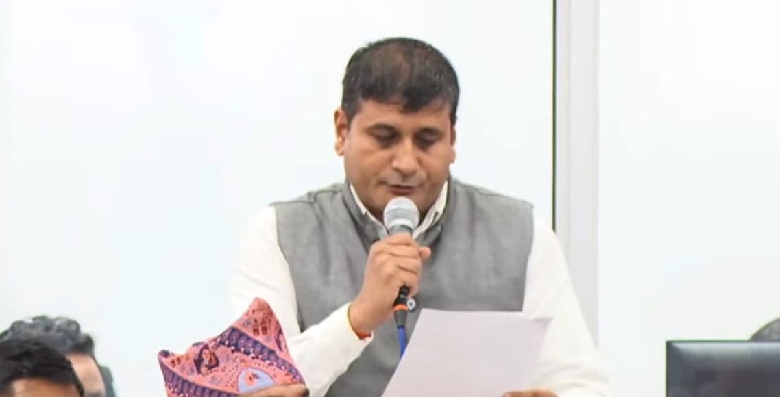 नेपाल के सत्तारूढ़ दल के सांसद ने जताई सरकार के कामकाज पर गंभीर नाराजगी