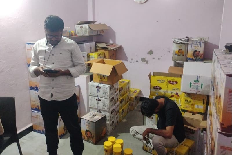 Indore: Major crackdown by Food Safety Administration; 267 kg of ghee worth ₹1.60 lakh seized.