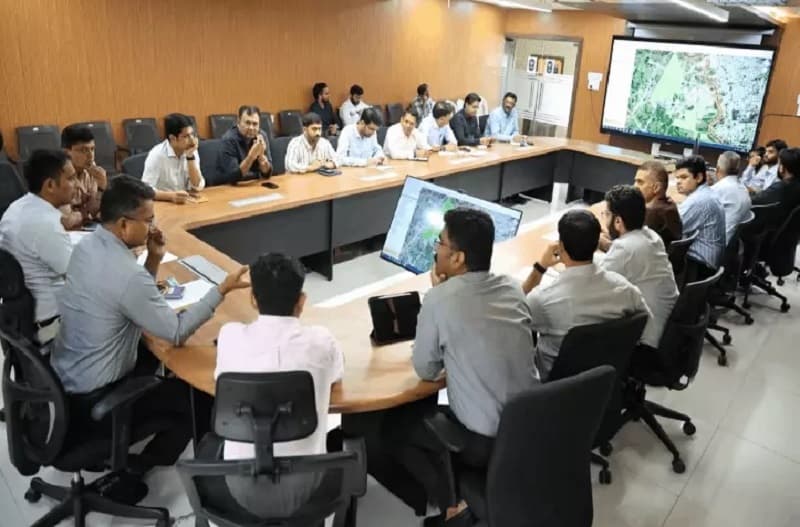 Simhastha 2028: Fair zone boundaries to be finalized within seven days; plans to be drawn up for everything from parking to drinking water.