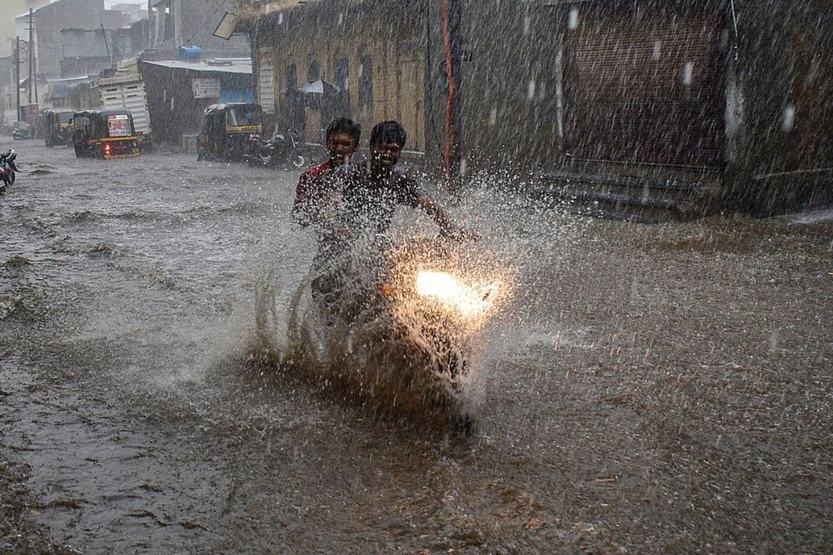 Yellow alert for rain in 19 districts of Rajasthan; water levels reached 3–4 feet in Jaipur.