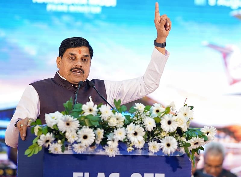 Launch of four new direct air services in Madhya Pradesh; Chief Minister Dr. Yadav and Union Minister Naidu flagged them off.