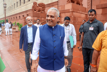 On World Lion Day, Bhupender Yadav reaffirms commitment to wildlife conservation