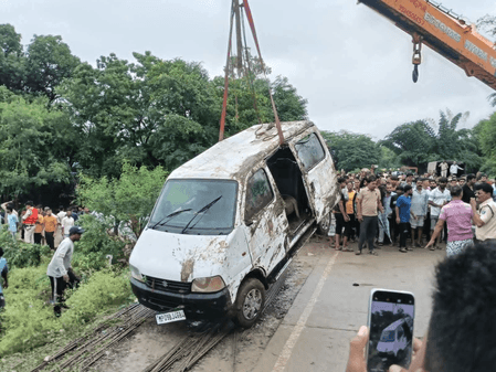 Nine die as van swept away in swollen drain in MP's Rajgarh