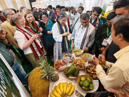 Tripura exports 1,000 kg organic honey to UAE