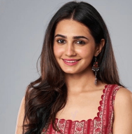 Vedika Pinto on working with Vikrant Massey: ‘He made me feel completely comfortable and safe’