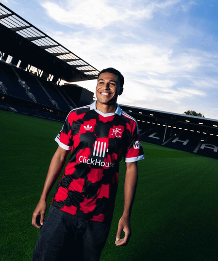 Fulham sign Shea Charles from Southampton on five-year deal