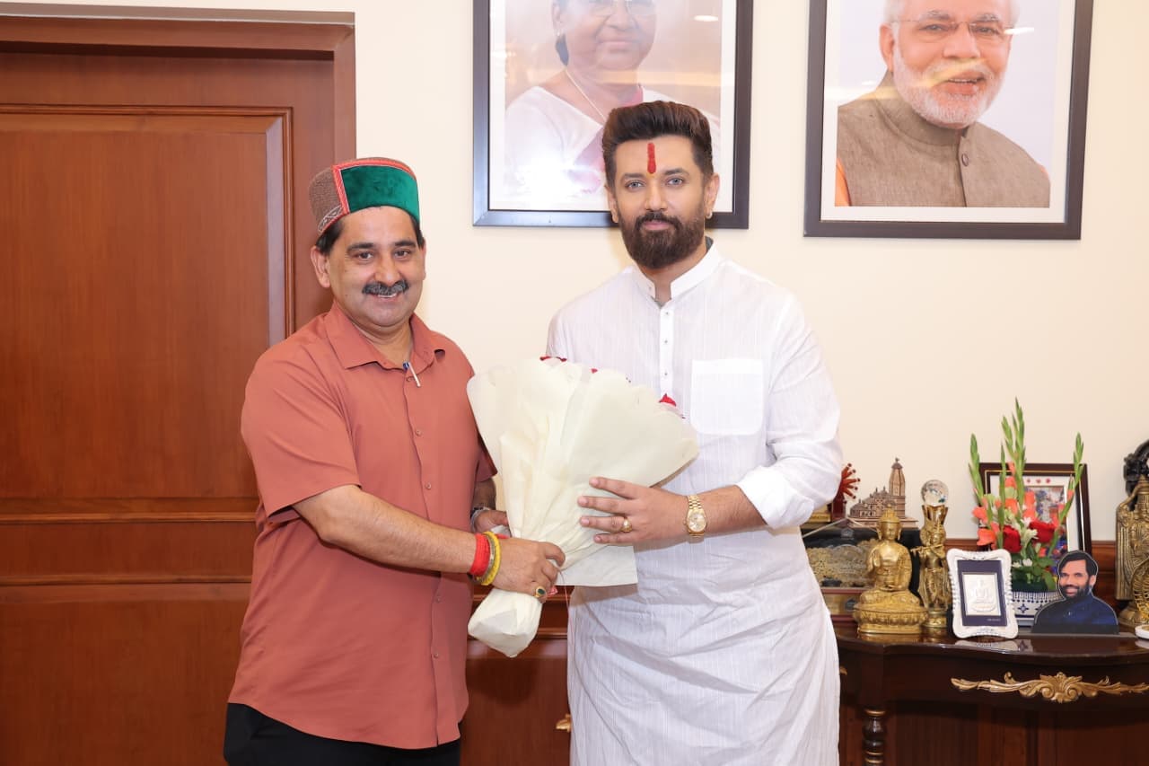 केंद्रीय मंत्री से मिले विधायक केवल पठानिया, शाहपुर में एफसीआई स्टील साइलो खोलने की उठाई मांग