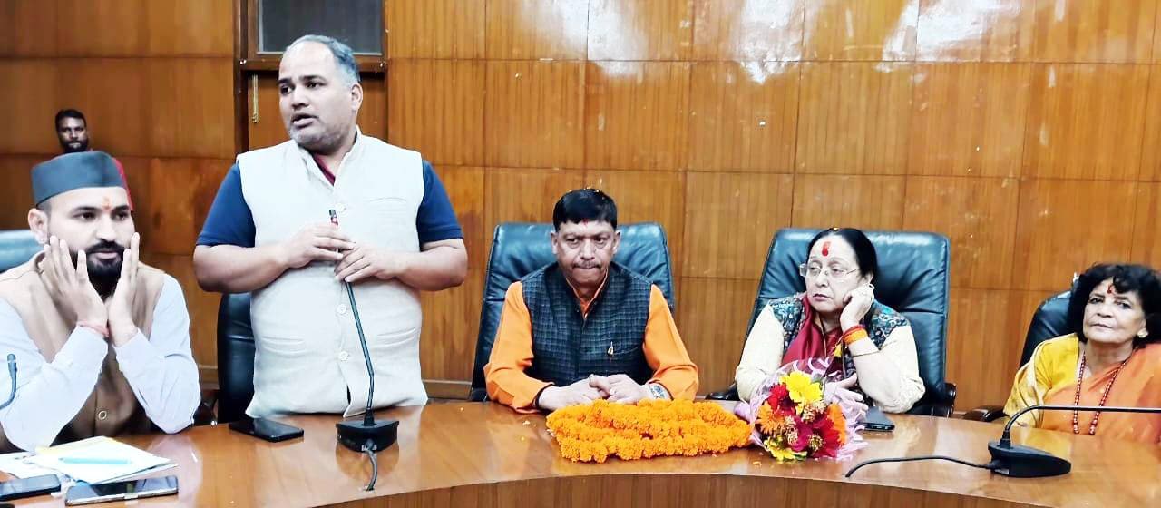 प्रदेश कार्यसमिति सदस्य बनने पर सांसद प्रतिनिधि गोपाल का स्वागत