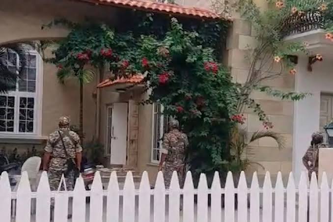 Ed Raids Businessmens Premise Cg