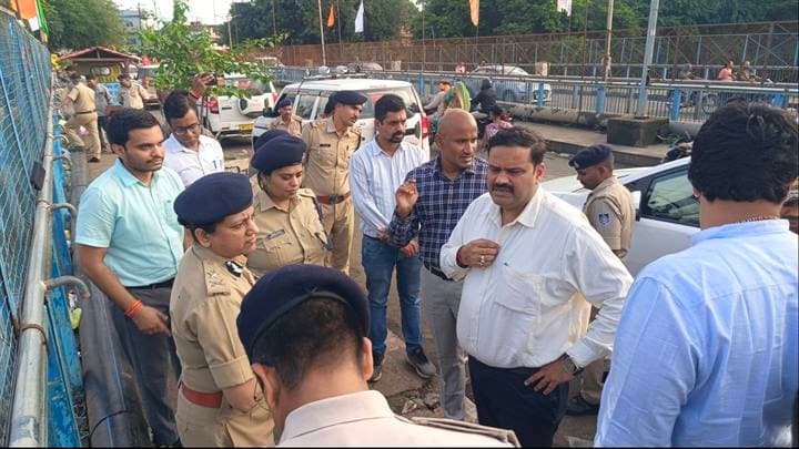 Mp Sehore Commissioner And Ig Inspect Arrangements