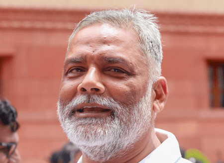 Bihar: Pappu Yadav backs Jitan Ram Manjhi, seeks review of liquor ban