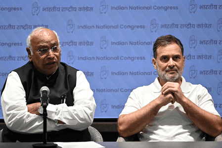 Kharge, Rahul Gandhi skip Red Fort I-Day celebrations for second consecutive year
