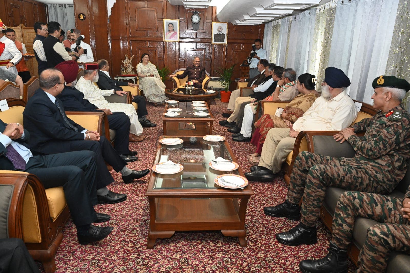 Hp Lokbhavan At Home