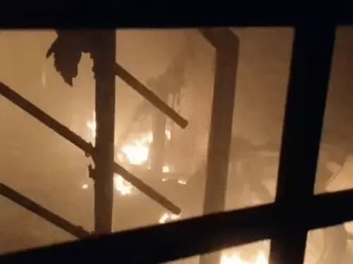 Ratlam E Scooter Blast Sparks Fire At Home Mother