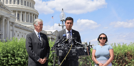 Indian-American lawmaker seeks FBI probe after ICE agent points gun at US citizen
