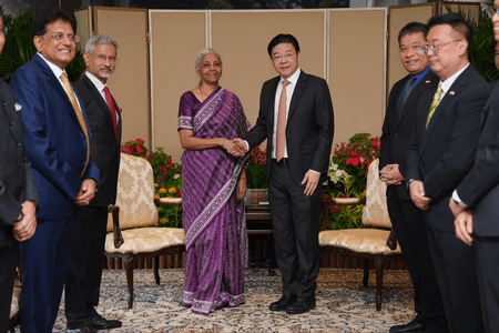 Top Indian ministers discuss progress towards Comprehensive Strategic Partnership in Singapore
