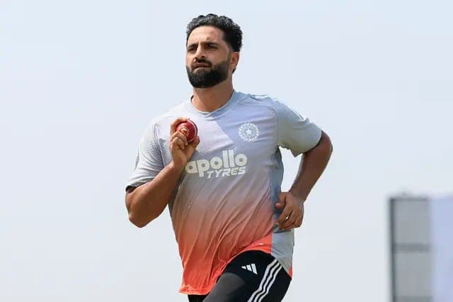 Aqib Nabi Gets Chance To Repla
