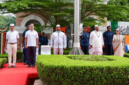 Congress defends two-stanza 'Vande Mataram' stance; invokes Gandhi, Netaji and Tagore