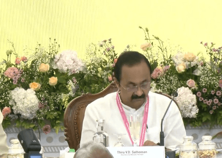 CM Satheesan’s federalism pitch at zonal council, says Kerala cannot keep bearing burden