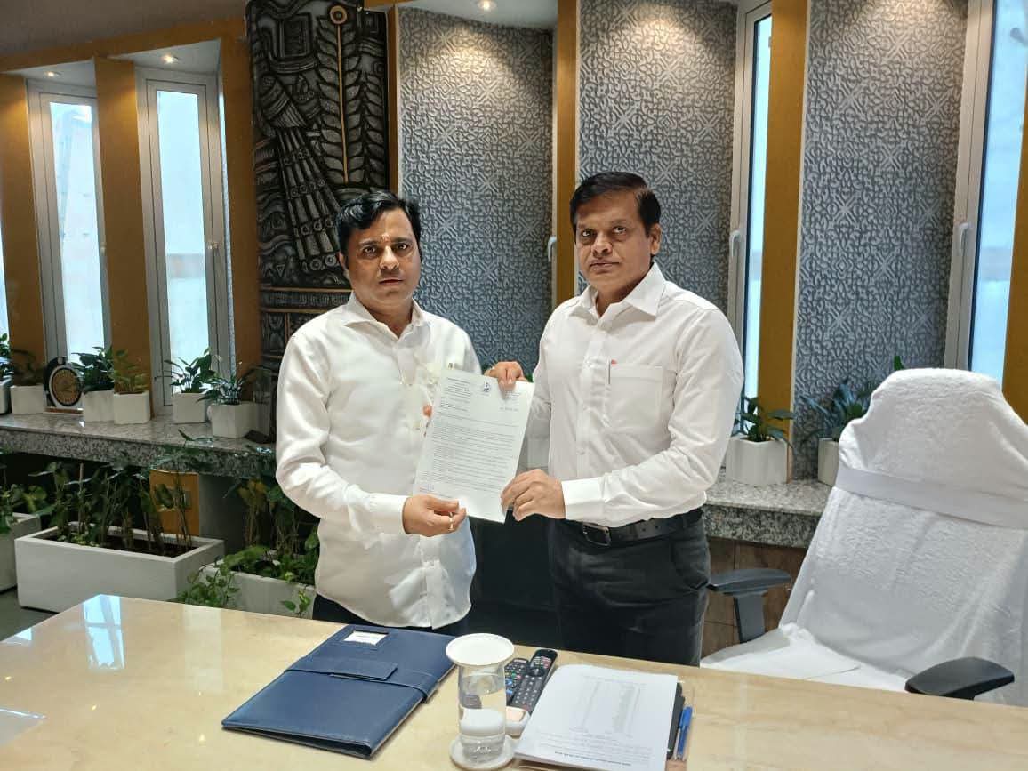 Mla Meets With Src Jharsuguda