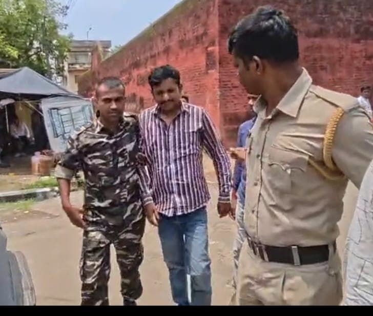 Tmc Leader Arrested Arambagh