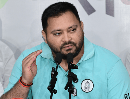 Tejashwi attacks JD-U leader Sanjay Jha, alleges leaders like him entrapped Nitish Kumar for Rajya Sabha