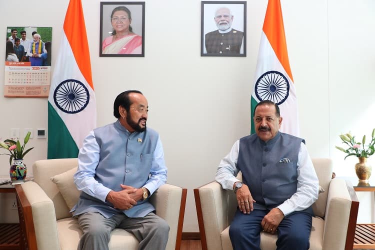 Dr Jitendra Singh Meets With Nagaland Deputy Chief
