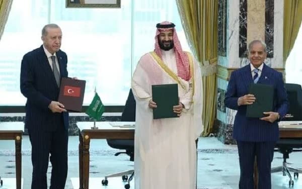 Dhaka Makkah Joint Defence Agreement Pakistan Turk