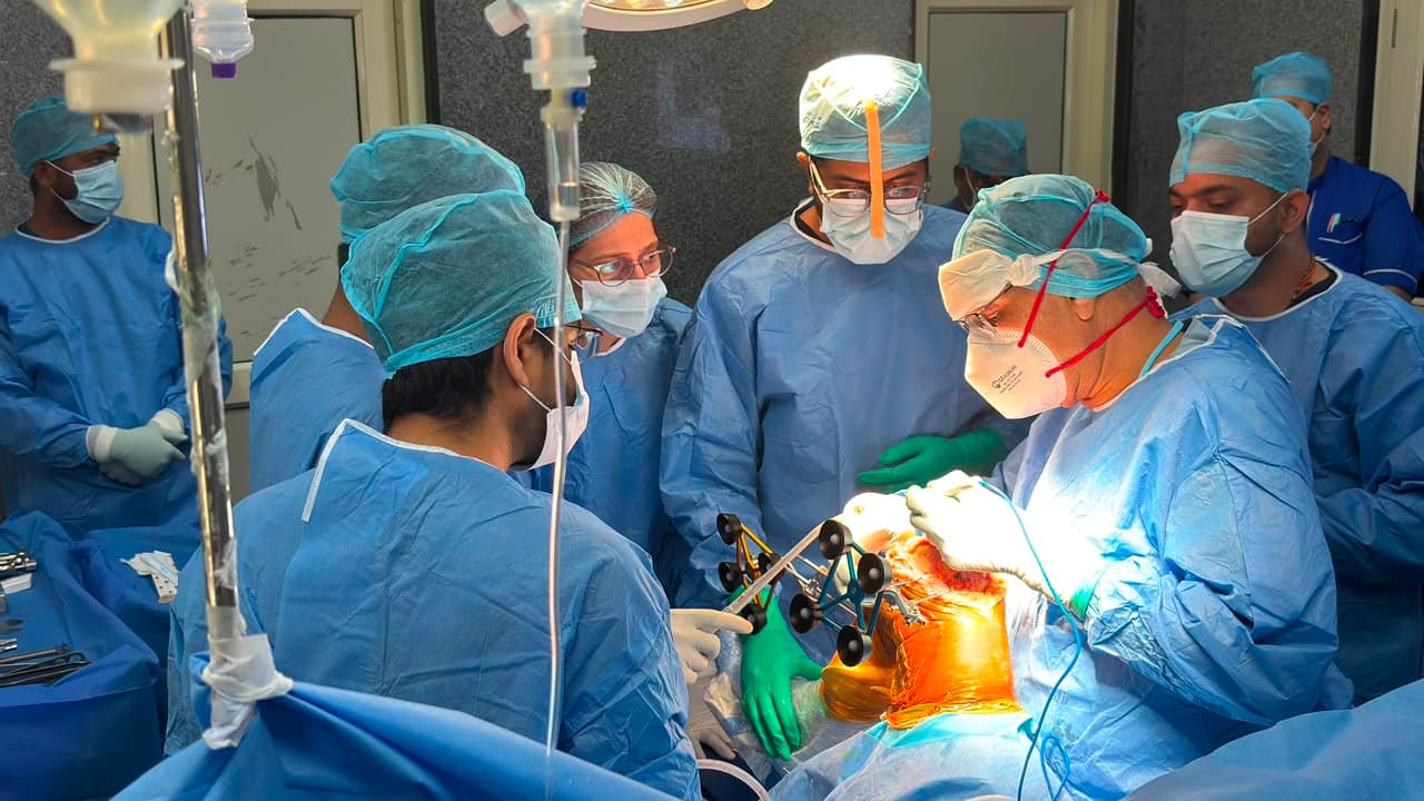Safdarjung Robot Assisted Knee
