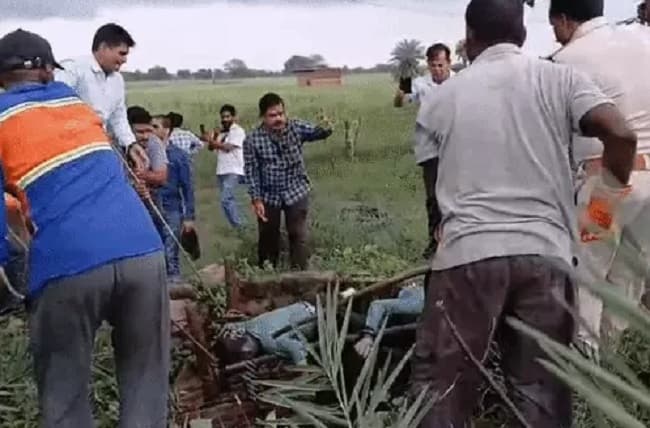 Mp Chhatarpur Mothers Lover Kidnapped Two Children